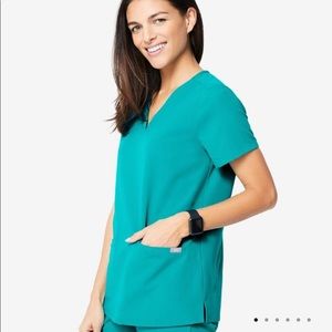 FIGS teal casma three pocket scrub top